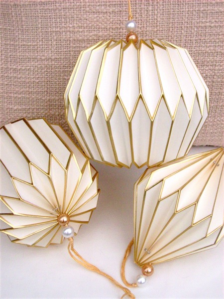 Origami-Plissee-Anhänger